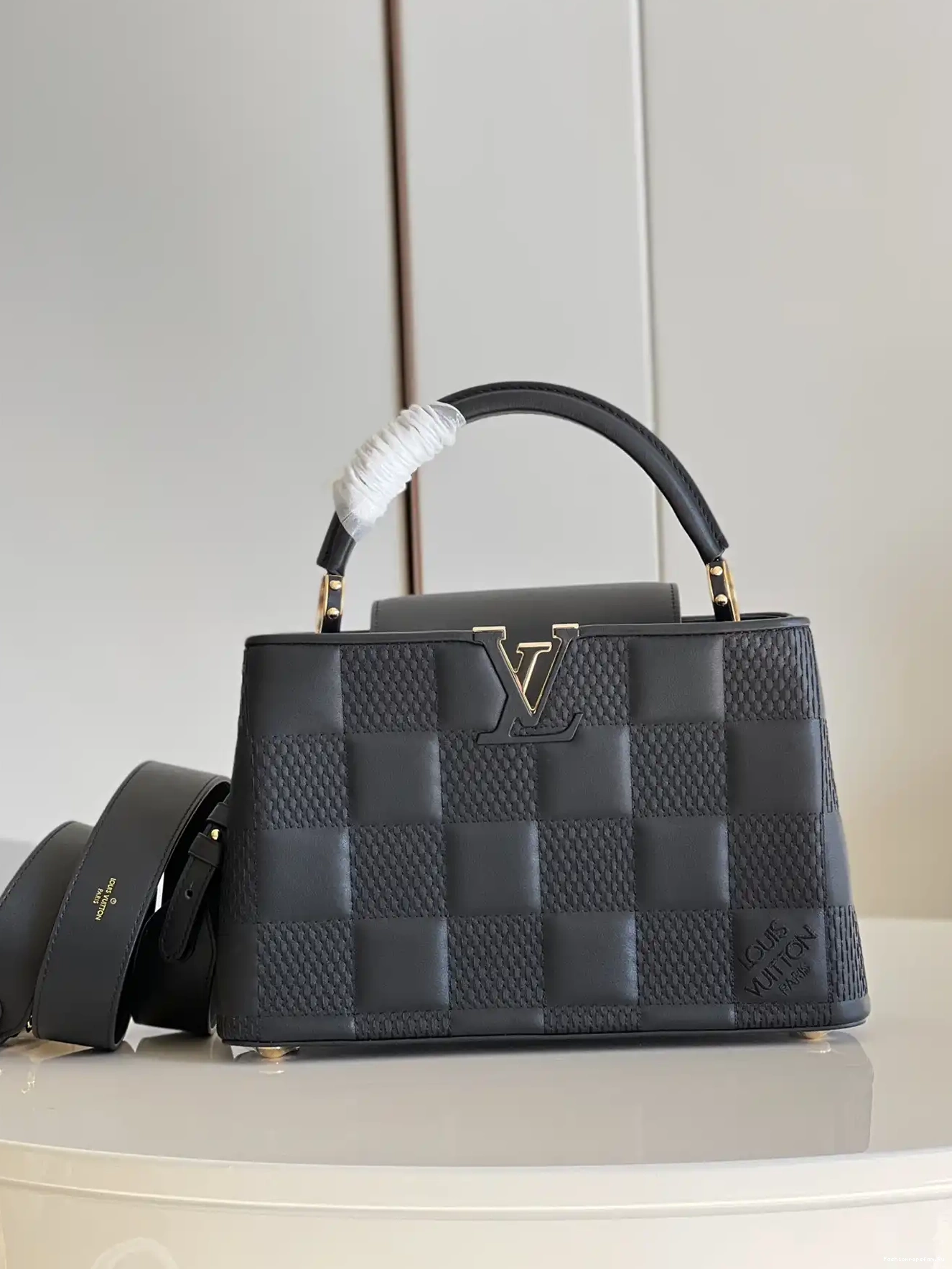 FS CHEAP MM CAPUCINES LOUIS VUITTON 0624